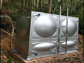 廣西桂林不銹鋼水箱可定制規格，型號齊全，廠家供應